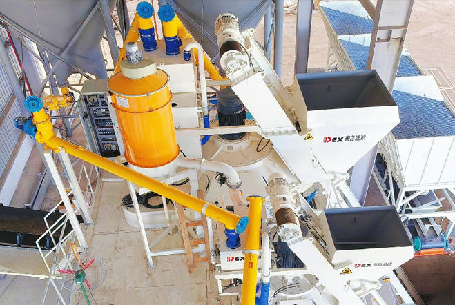 透水磚攪拌機(jī)